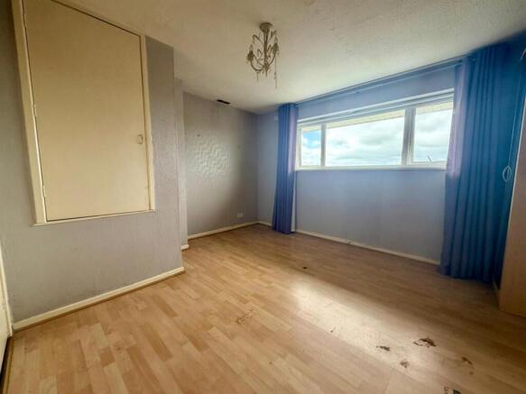 2 bed Terraced for sale Image 5