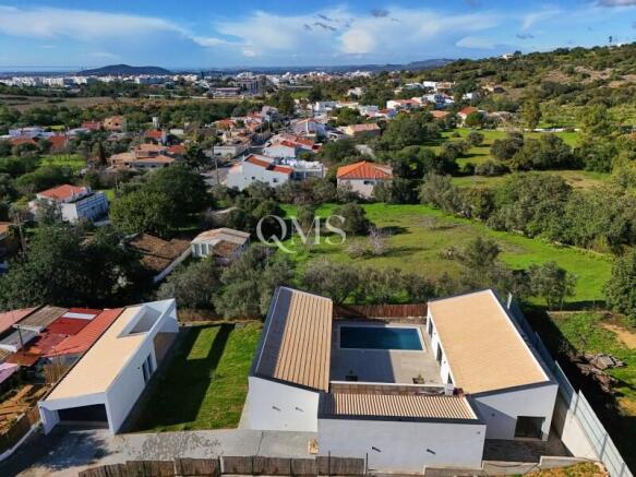 DJI_20251224120203_0016_D