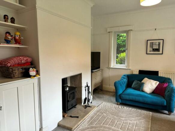 Living Room 1.jpg