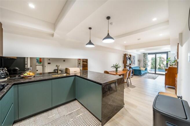 3-bed flat on Muswell Hill Broadway, London, N10, £725,000