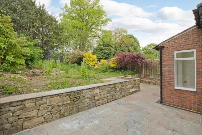 4 bed Semi-Detached for sale Image 11