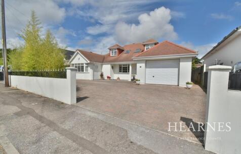 Winnards Close, West Parley, Ferndown, BH22