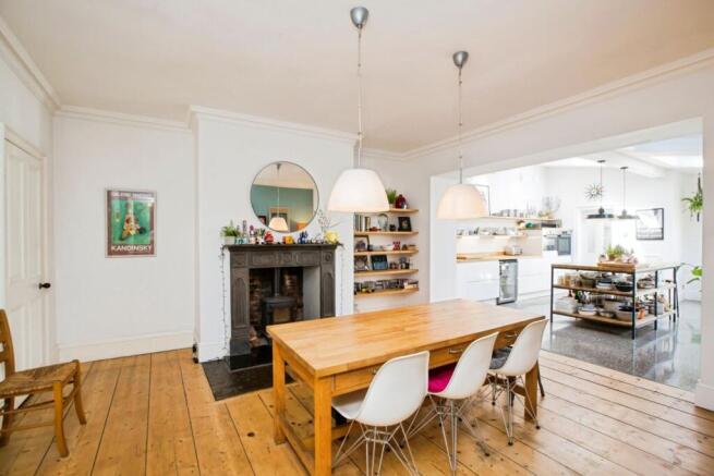 4 bed End of Terrace for sale Image 5