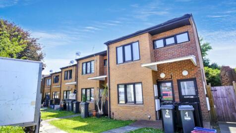 Flat 3 Paget Lane, Isleworth, Greater London, TW7