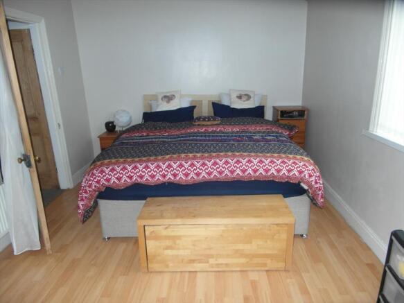 BEDROOM 1