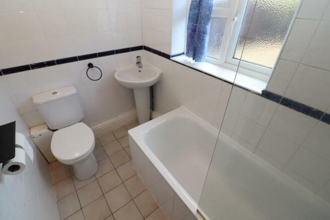 Bathroom / WC