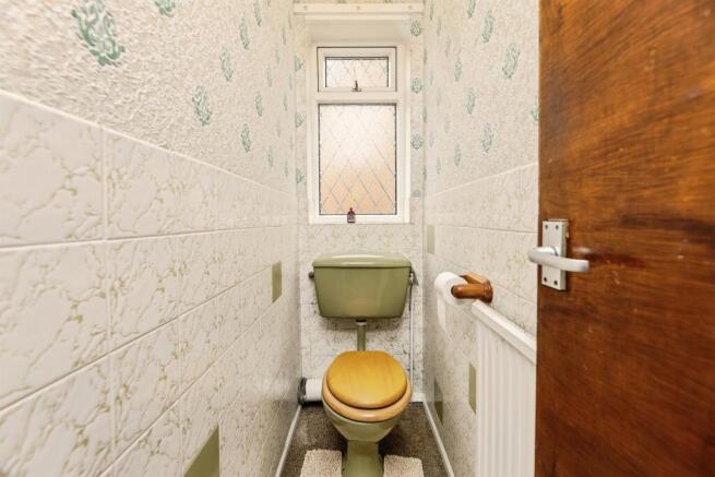 3 bed Detached for sale Image 11