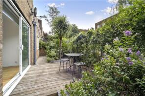 9, St Agnes Close, Hackney, London E9 7HS