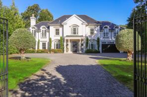 2 Havana House, Cranley Road, Hersham, Walton-on-thames KT12 5BP