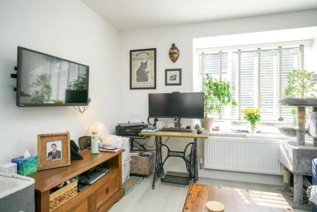 House in St Albans, Sandridge - View 5