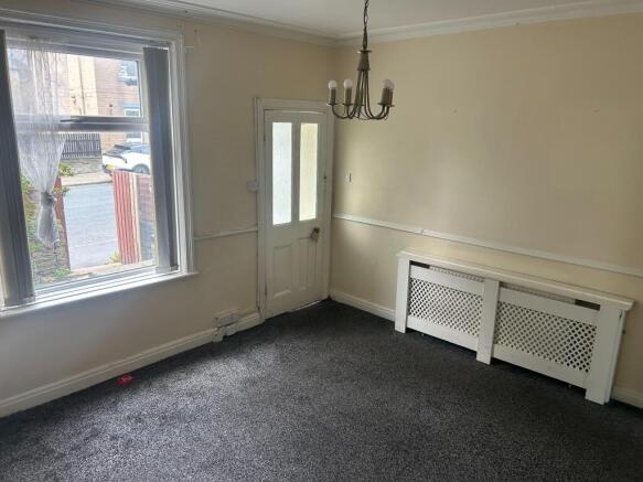 2 bed Terraced for sale Image 7