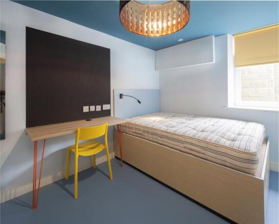 2 bed Apartment to rent Image 6
