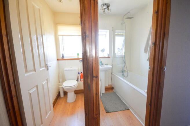 3 bed Terraced for sale Image 12