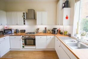 Flat 6, 74 St Saviours Church, Locking Road, Weston-super-mare BS23 3EN