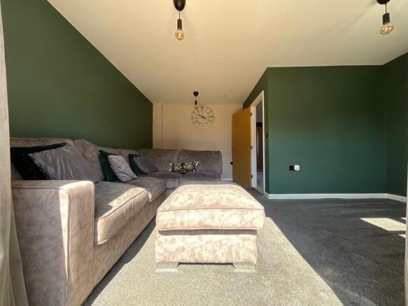 3 bed End of Terrace for sale Image 4