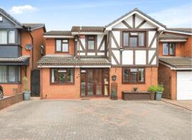 29, Stonedown Close, Wolverhampton WV14 9YN
