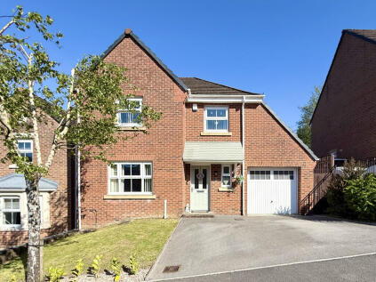 Glas Y Gors, Cwmbach, Aberdare, Rhondda Cynon Taf