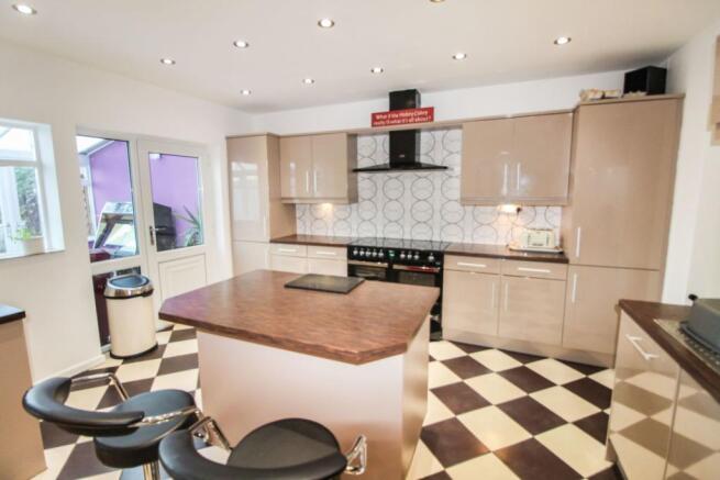 Kitchen/Breakfast