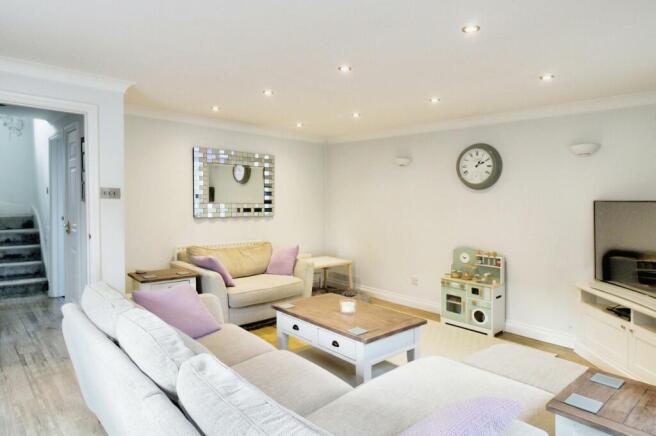 Living room 2