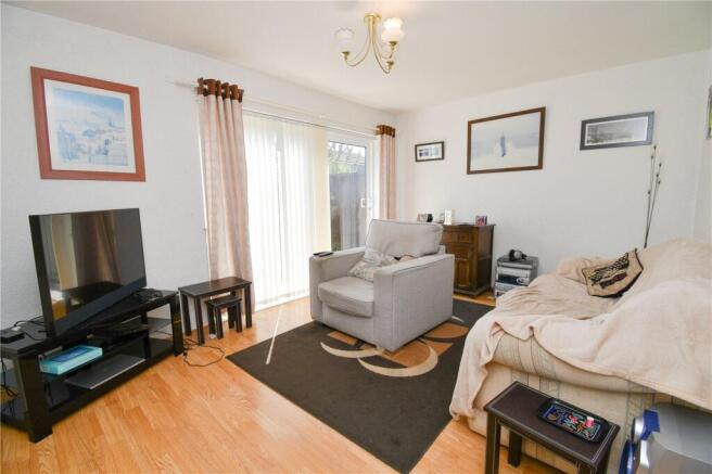 Brunsfield Close, Moreton, Wirral photo 4