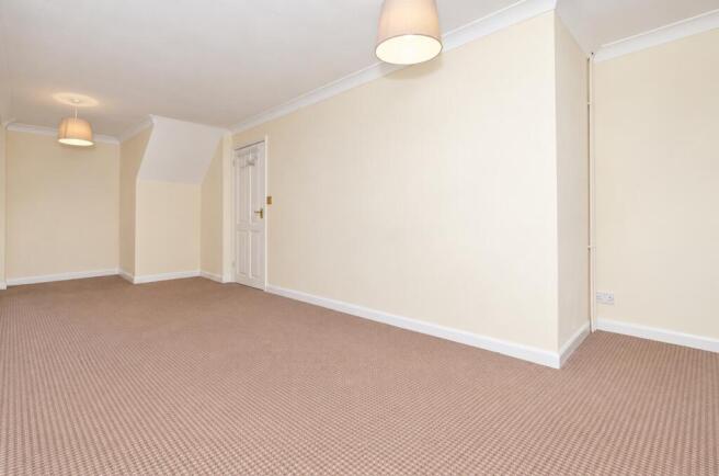 Vicarage Place, Margate, Kent, CT9 photo 3