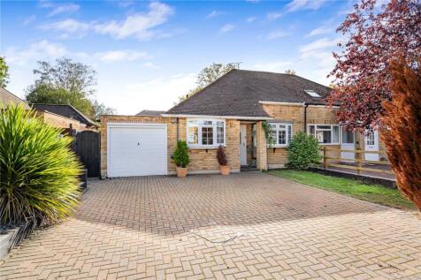 Wentworth Crescent, Ash Vale, Surrey, GU12