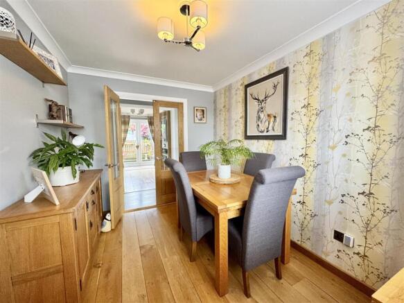 3 bed Detached for sale Image 10