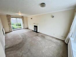 23, Trent Grove, Newcastle Under Lyme ST5 4EW