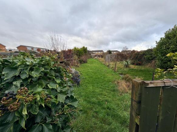 2 bed Terraced for sale Image 10