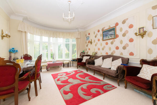 Lounge 1