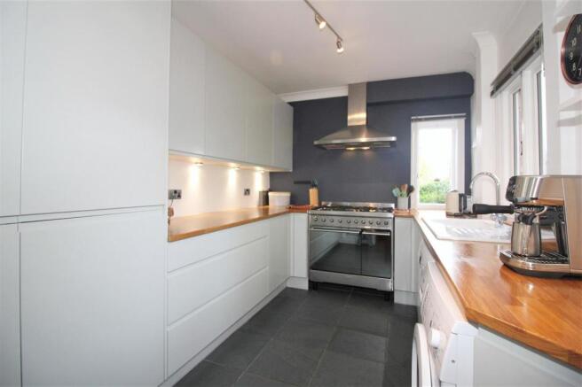 REFITTED KITCHEN