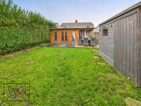 CAM03785G0-PR0310-ST