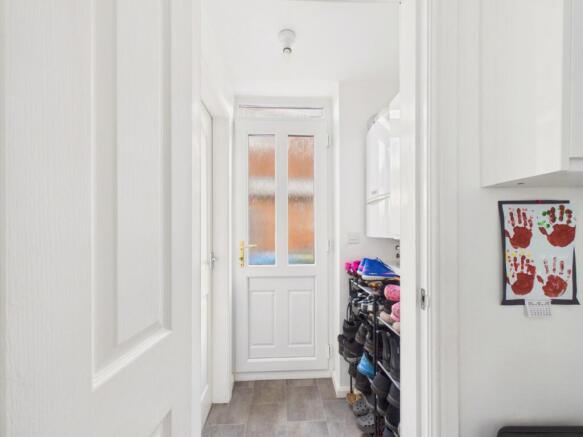 3 bed Semi-Detached for sale Image 11