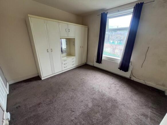 2 bed Terraced for sale Image 5