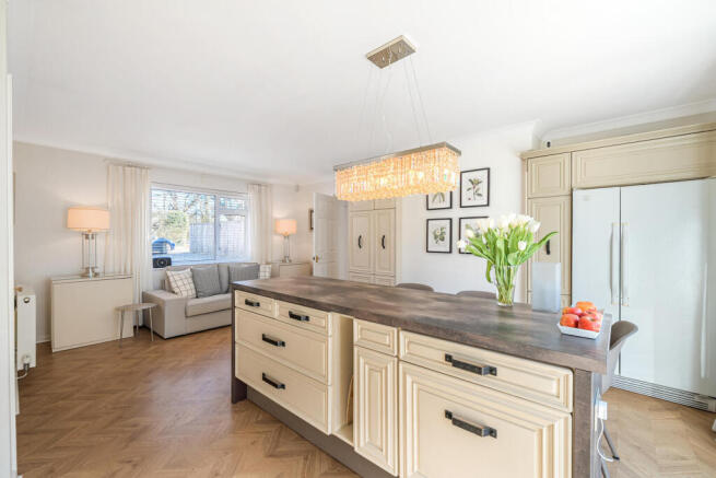 Kitchen/Kitchen Family Room