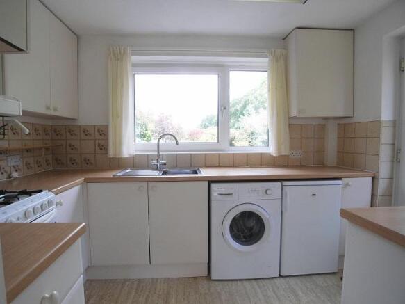 Fitted kitchen