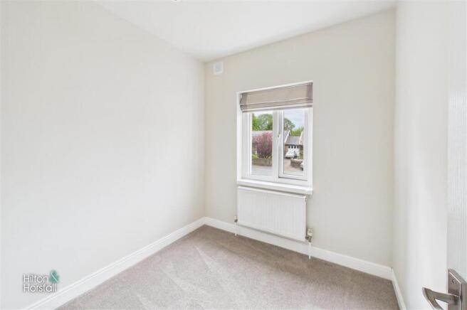 3 bed Terraced for sale Image 10