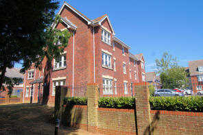 9, Britannia House, Oysell Gardens, Fareham PO16 8GE