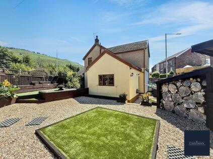 Oakfield Terrace, Tonypandy, CF40
