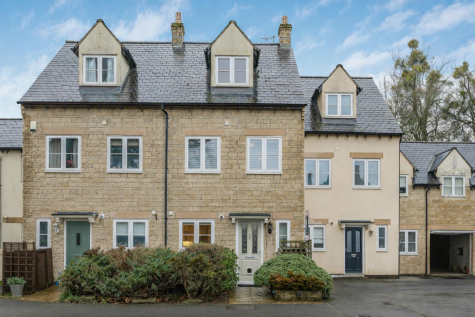 Upfield Close, Parkend, Stroud