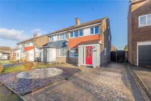 45, Chichester Close, Littleborough OL15 8QL