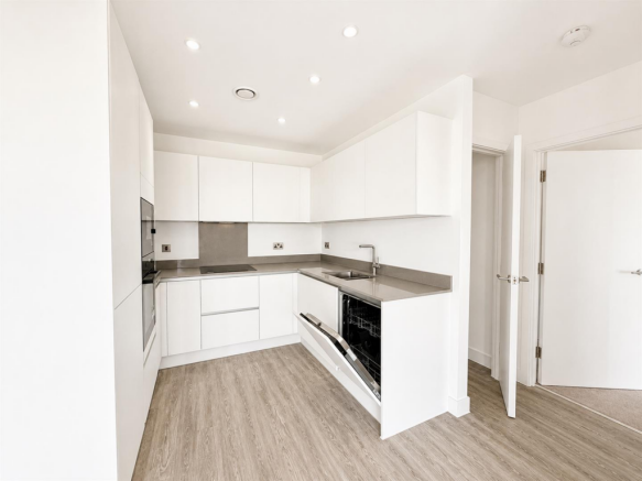 Kitchen 2.png