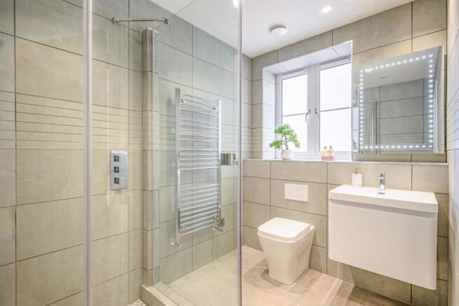 8502843-interior58.jpg