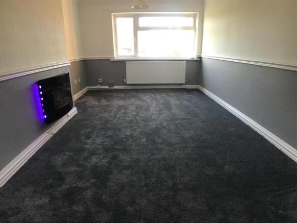 Lounge unfurnished