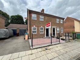 49, Horton Close, Coldharbour, Aylesbury HP19 7FD