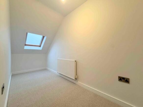2 bed Apartment for sale Image 10