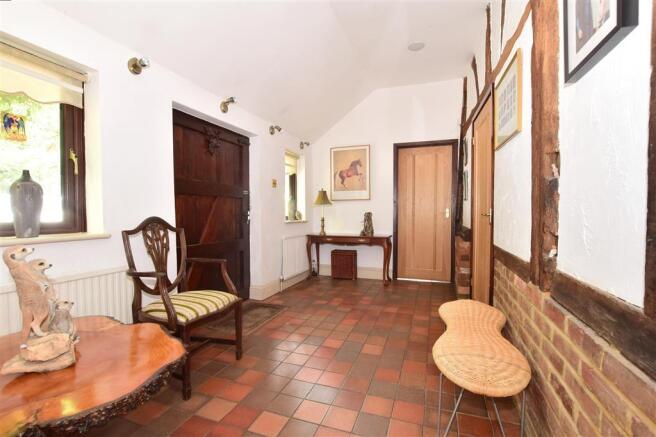 Entrance Hall 10.06