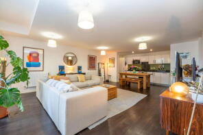 Flat 2, Wonder House, Roseberry Place, Hackney, London E8 3GA