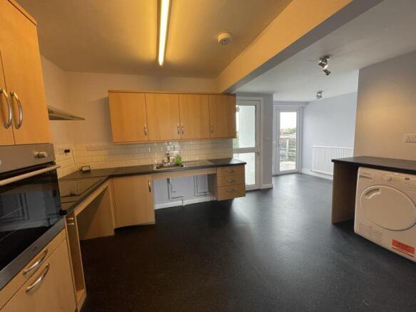 Breakfast/ Kitchen Room