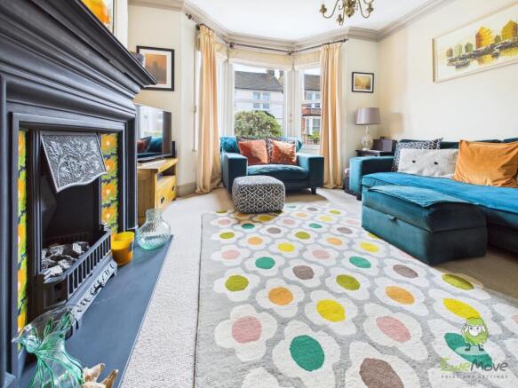 CAM01543G0-PR0149-STILL012